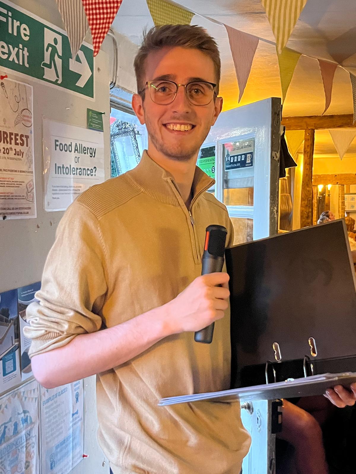 Brains On Tap quiz host, Harrison